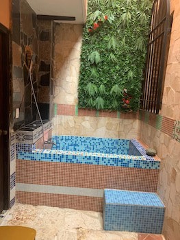 Dona Elvira Boutique Hotel