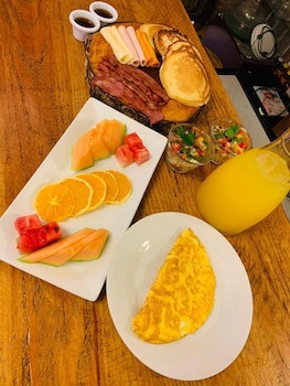 Dona Elvira Boutique Hotel