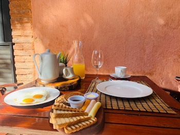 Dona Elvira Boutique Hotel