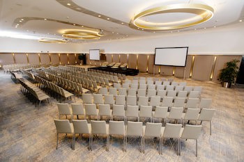 Crowne Plaza Belgrade, An Ihg Hotel