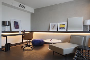 Crowne Plaza Belgrade, An Ihg Hotel