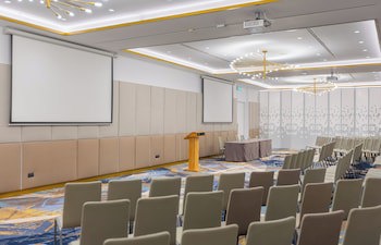 Crowne Plaza Belgrade, An Ihg Hotel
