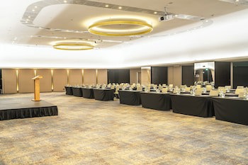Crowne Plaza Belgrade, An Ihg Hotel