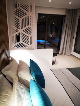 Zoes Hotel galeri fotoğrafı