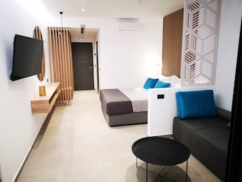 Zoes Hotel galeri fotoğrafı
