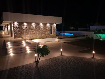 Zoes Hotel galeri fotoğrafı