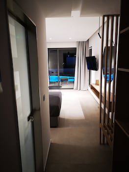 Zoes Hotel galeri fotoğrafı