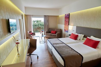 Ramada Plaza By Wyndham Thraki fotoğrafı