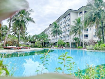 Palau Royal Resort