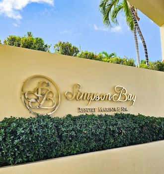 Simpson Bay Resort, Marina & Spa