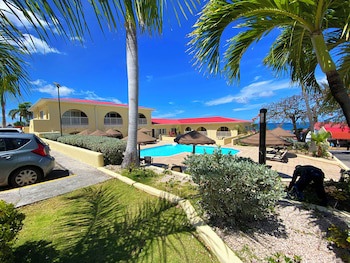 Simpson Bay Resort, Marina & Spa