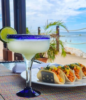 Simpson Bay Resort, Marina & Spa