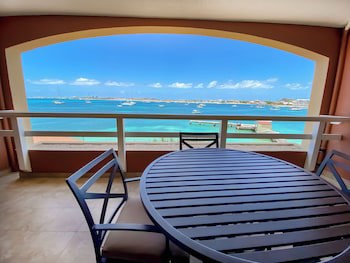 Simpson Bay Resort, Marina & Spa