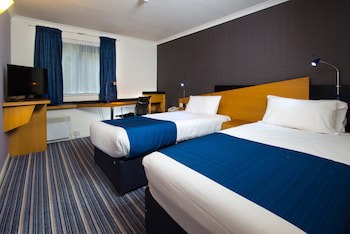 Holiday Inn Express Stevenage, An Ihg Hotel