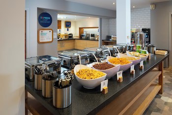 Holiday Inn Express Stevenage, An Ihg Hotel