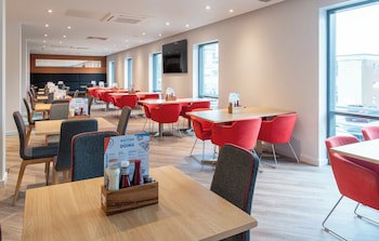 Holiday Inn Express Stevenage, An Ihg Hotel