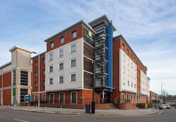 Holiday Inn Express Stevenage, An Ihg Hotel