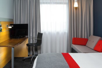 Holiday Inn Express Stevenage, An Ihg Hotel