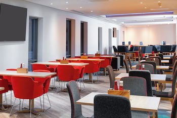 Holiday Inn Express Stevenage, An Ihg Hotel