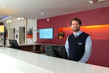 Holiday Inn Express Stevenage, An Ihg Hotel