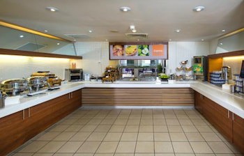 Holiday Inn Express Stevenage, An Ihg Hotel