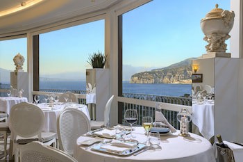 Grand Hotel Capodimonte galeri fotoğrafı