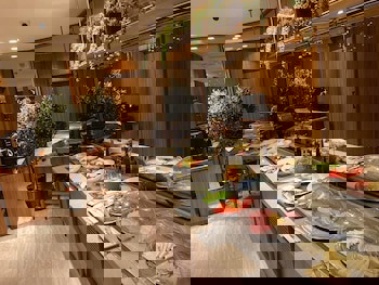 Housez Suites And Apartments - Special Class