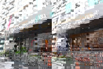 Housez Suites And Apartments - Special Class