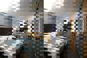 Housez Suites And Apartments - Special Class