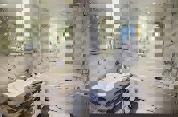 Housez Suites And Apartments - Special Class