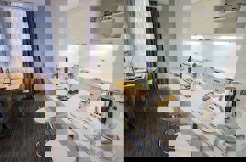 Housez Suites And Apartments - Special Class