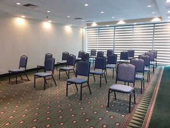Courtyard By Marriott Toluca Airport
