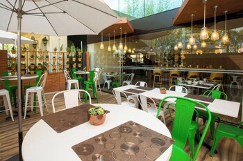 Courtyard By Marriott Toluca Airport