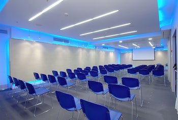 Atrion Hotel