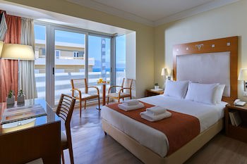 Atrion Hotel