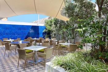 Atrion Hotel