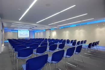 Atrion Hotel