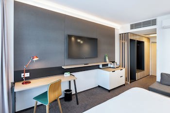 Holiday Inn Prague Airport by IHG galeri fotoğrafı