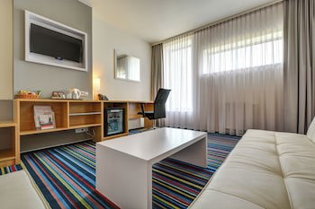 Holiday Inn Prague Airport by IHG fotoğrafı