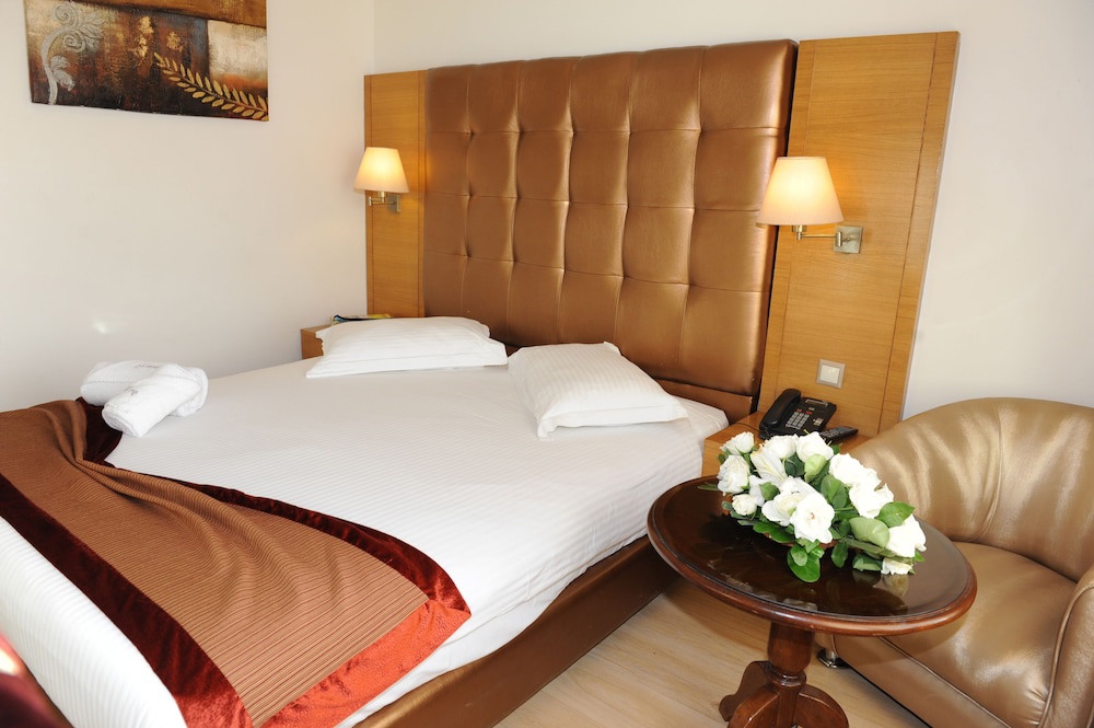 Le Zenith Hotel