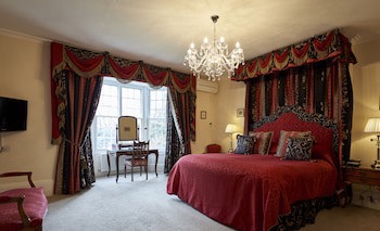 Hempstead House Hotel