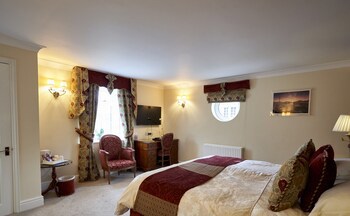 Hempstead House Hotel