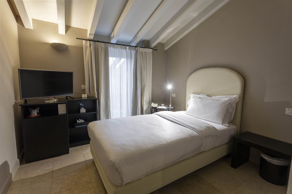 Santellone Resort