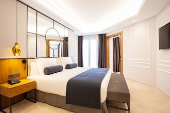 Grupotel Playa De Palma Suites & Spa