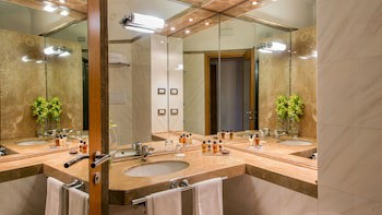 Enea Hotel Aprilia galeri fotoğrafı