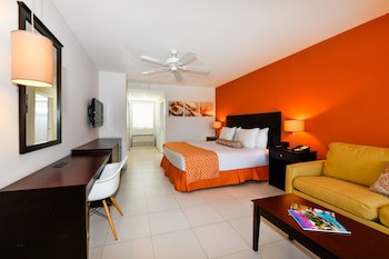 Talk Of The Town Hotel And Beach Club