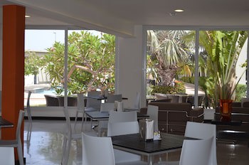 Talk Of The Town Hotel And Beach Club