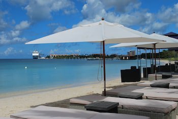 Talk Of The Town Hotel And Beach Club