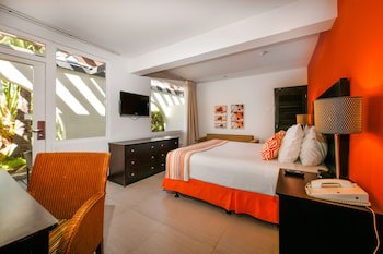 Talk Of The Town Hotel And Beach Club