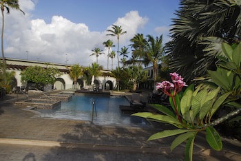 Talk Of The Town Hotel And Beach Club
